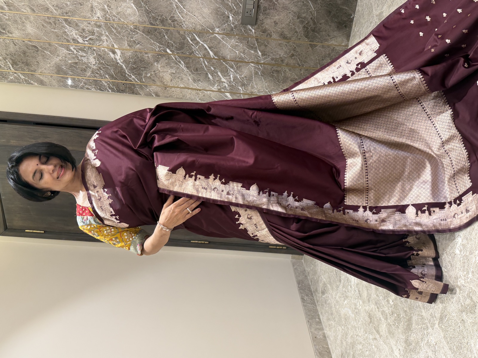 Aubergine Mushroo Silk Checkered Banarasi Saree — Kashi Assi 80 Ghat — Banarasi, Mushroo Silk, Varanasi, Uttar Pradesh, view 4