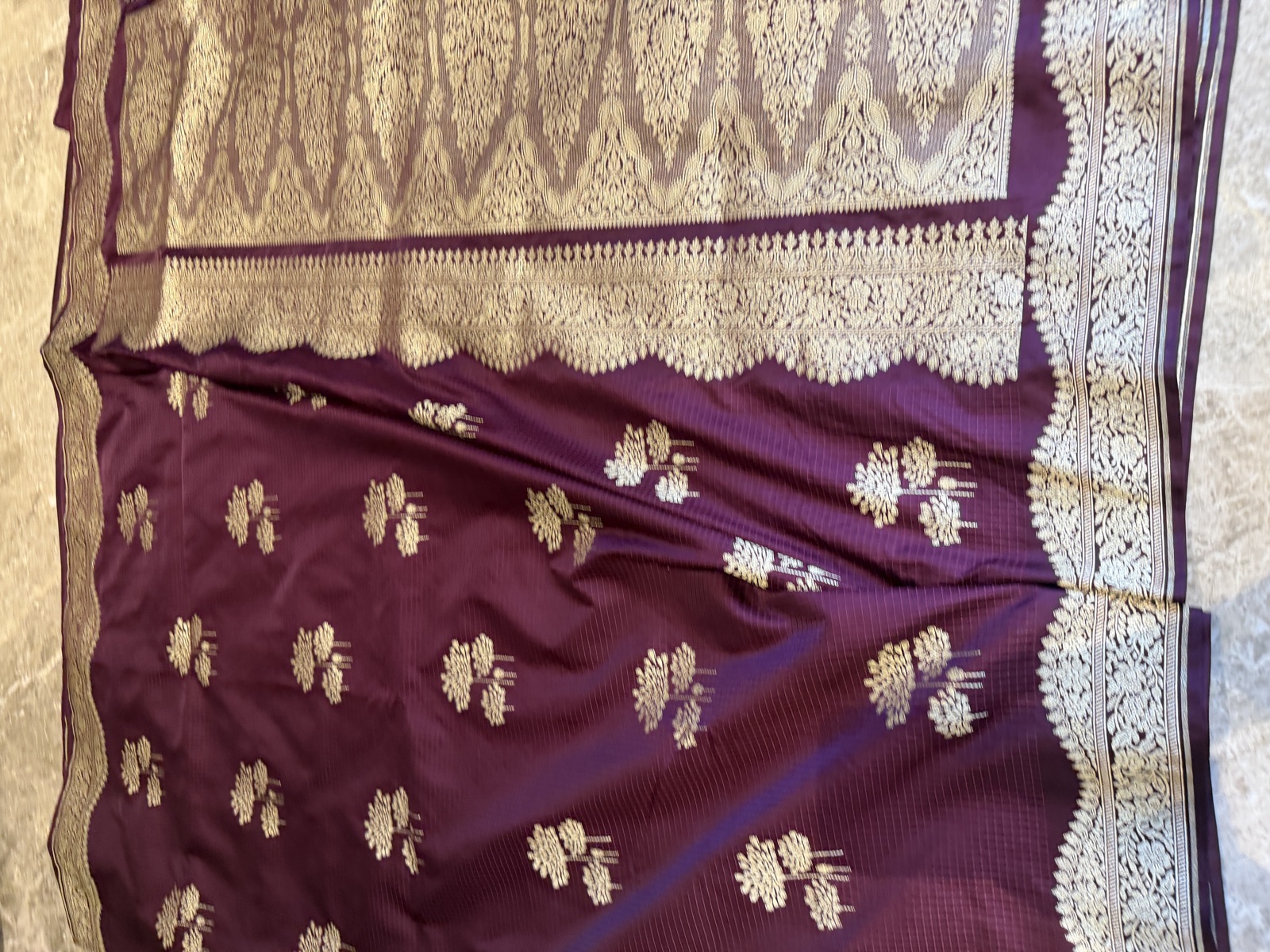 Aubergine Mushroo Silk Checkered Banarasi Saree — Kashi Assi 80 Ghat — Banarasi, Mushroo Silk, Varanasi, Uttar Pradesh, view 10