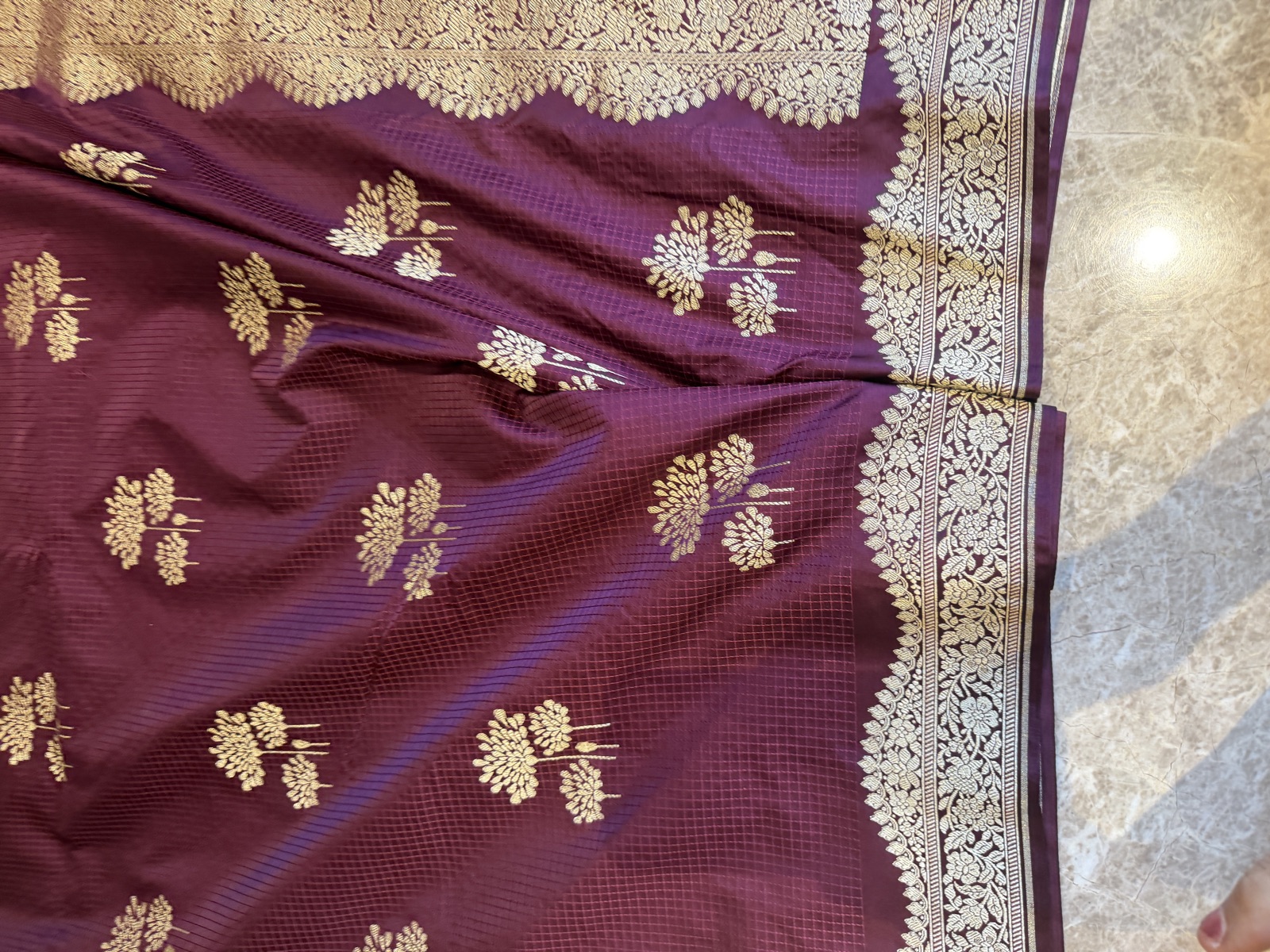 Aubergine Mushroo Silk Checkered Banarasi Saree — Kashi Assi 80 Ghat — Banarasi, Mushroo Silk, Varanasi, Uttar Pradesh, view 11