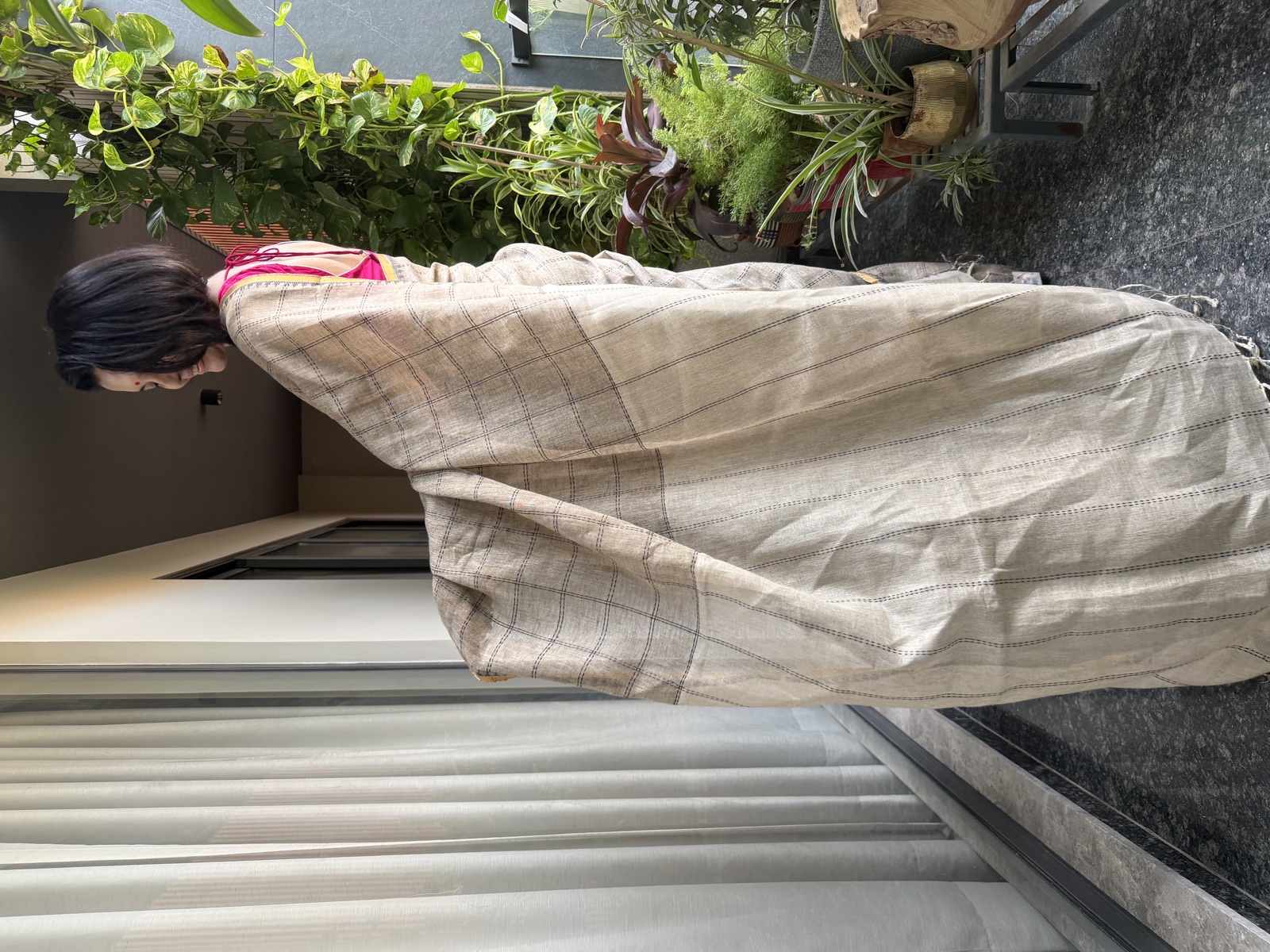 Beige Linen Banarasi Saree with Windowpane Check — Banarasi, Linen, Varanasi, Uttar Pradesh, view 2
