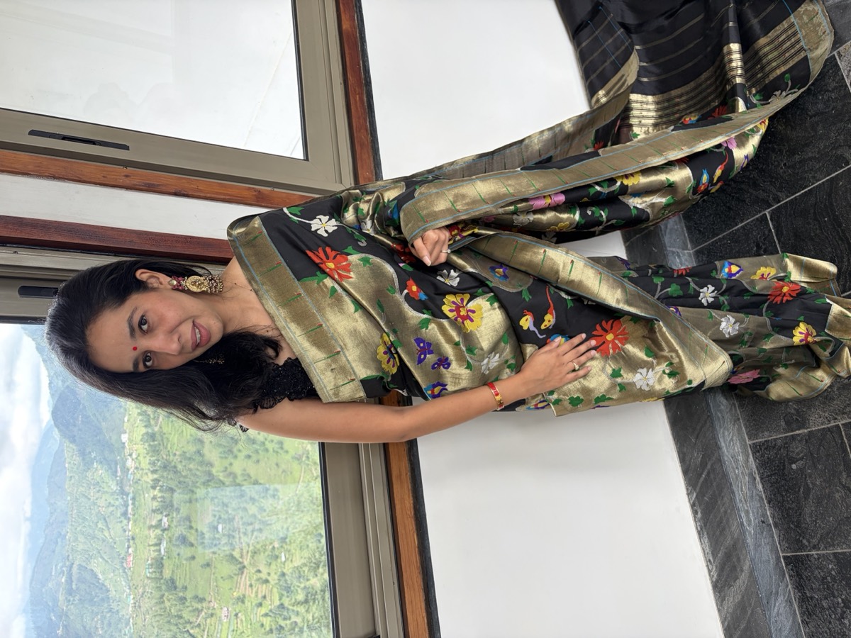 Black Silk Brocade Sona Rupa Zari Jamdani Paithani Saree — Paithani, Pure Silk, Paithan, Maharashtra, view 5