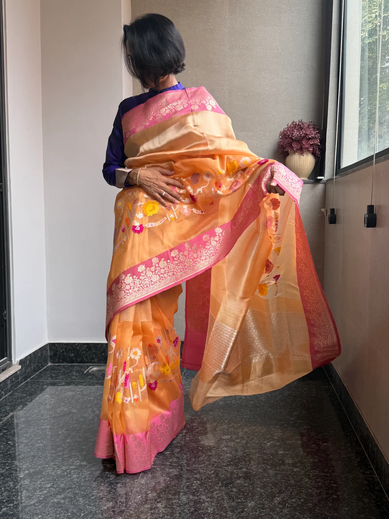 Champagne Kora Silk Tissue Brocade Kadiyal Banarasi collector's saree 4