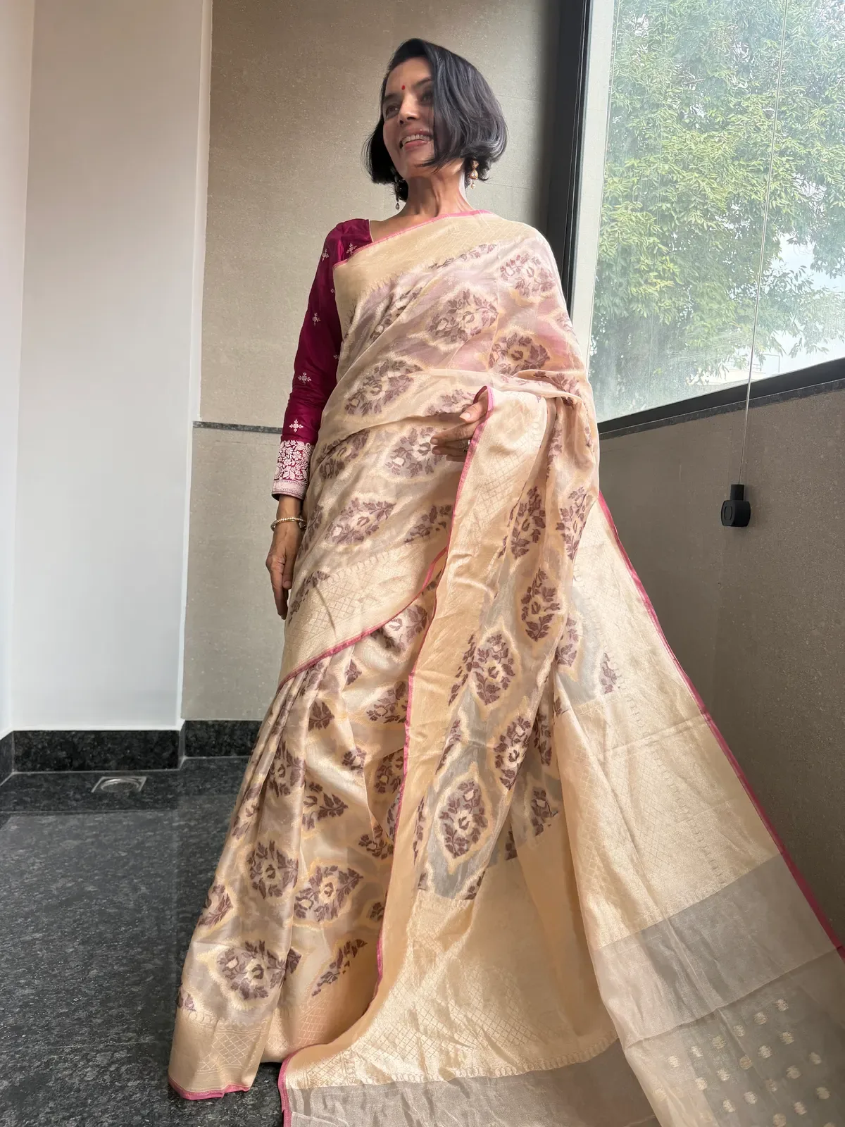 Champagne Tissue Kora Silk Cutwork Jamdani Banarasi Saree — Banarasi, Tissue Kora Silk, Varanasi, Uttar Pradesh, view 2