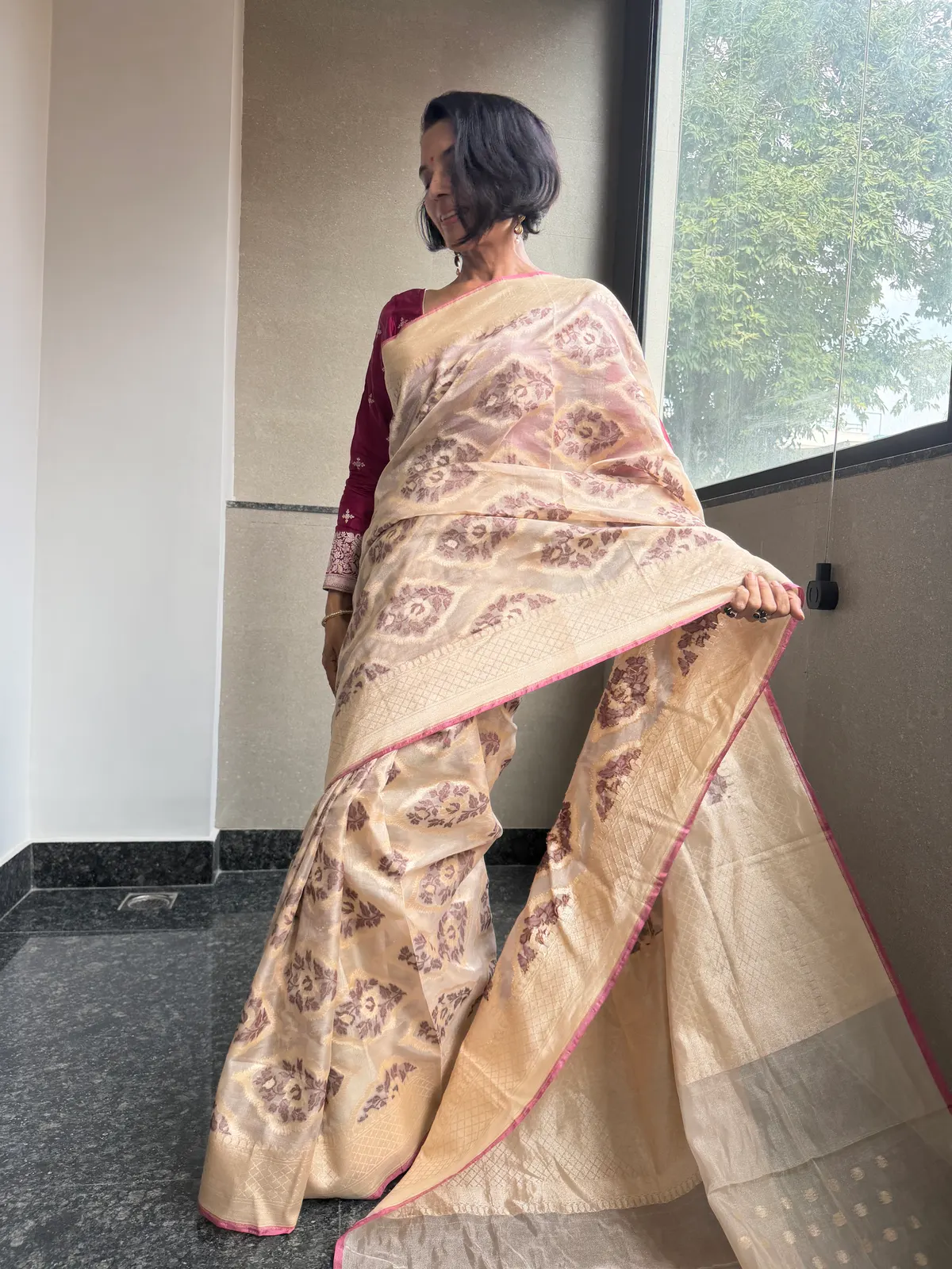 Champagne Tissue Kora Silk Cutwork Jamdani Banarasi Saree — Banarasi, Tissue Kora Silk, Varanasi, Uttar Pradesh, view 5