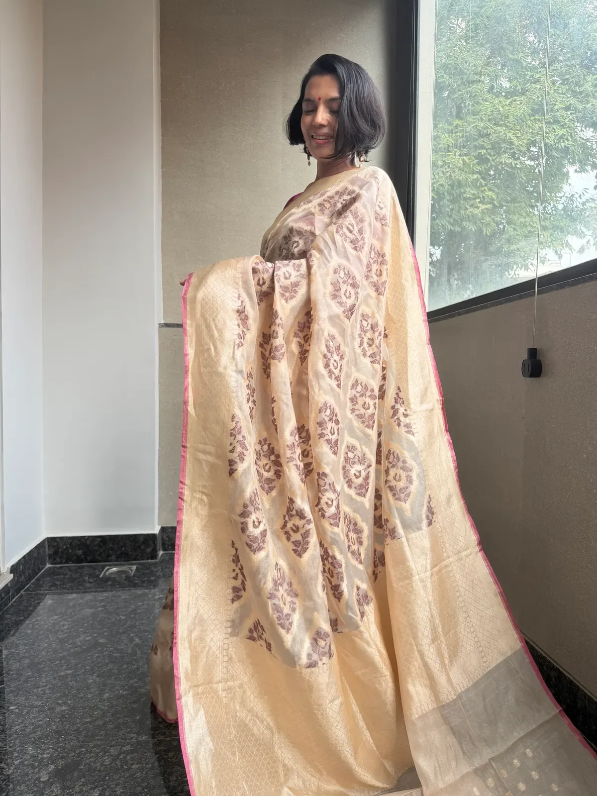 Champagne Tissue Kora Silk Cutwork Jamdani Banarasi Saree — Banarasi, Tissue Kora Silk, Varanasi, Uttar Pradesh, view 6