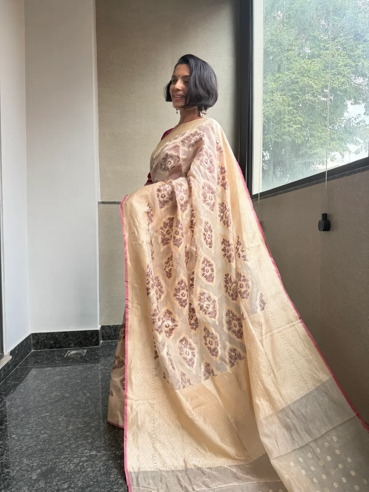 Champagne Tissue Kora Silk Cutwork Jamdani Banarasi Saree — Banarasi, Tissue Kora Silk, Varanasi, Uttar Pradesh, view 7