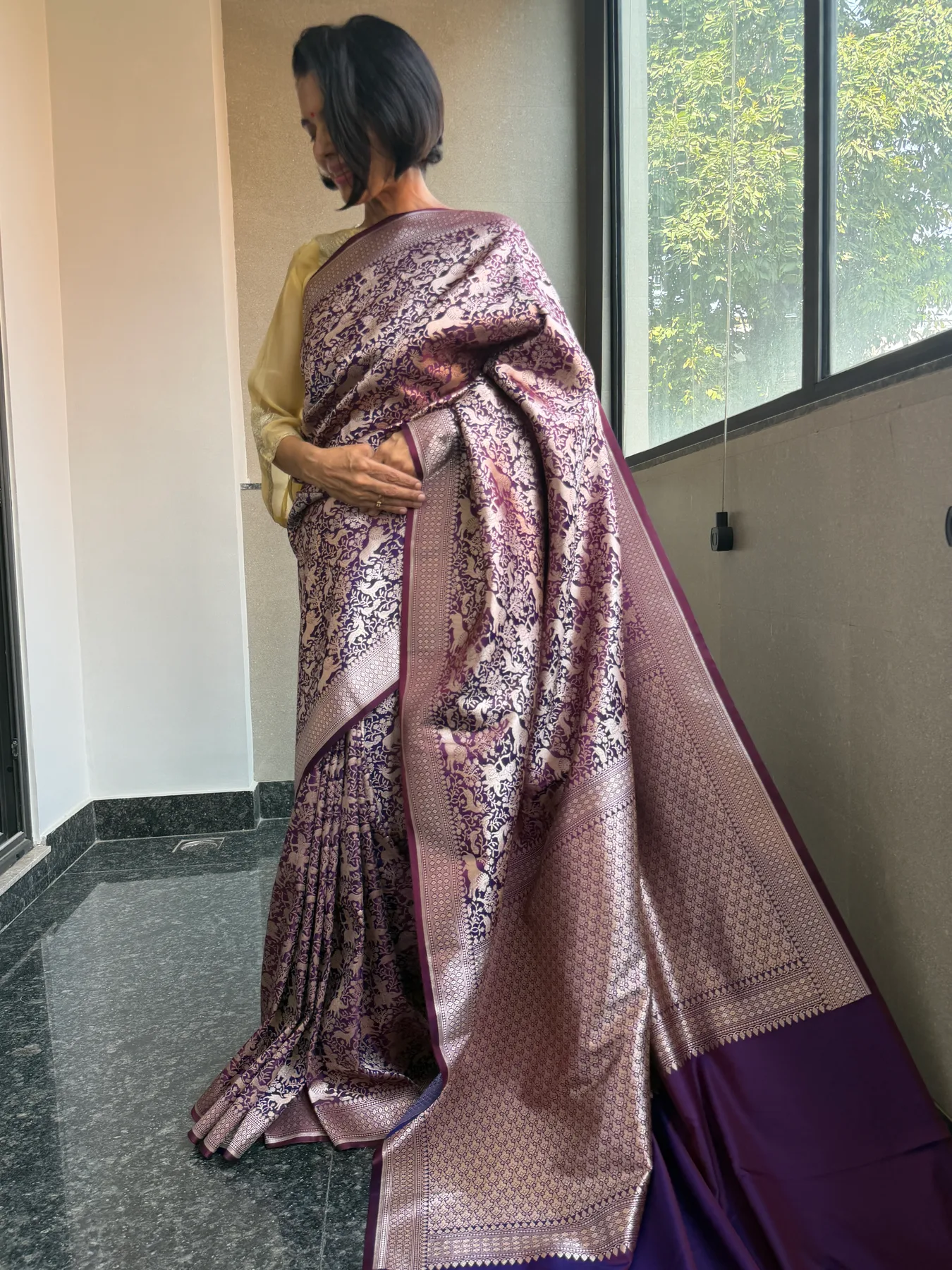 Dual-Shot Mushroo Silk Kaduwa Locked-Weave Shikargah Banarasi Saree — Banarasi, Mushroo Silk