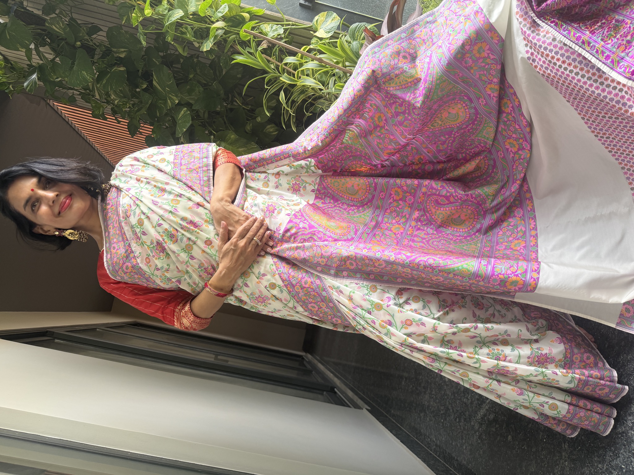 Ektara Silk Banarasi Saree with All-Over Floral Jaal — Banarasi, Ektara Silk, Varanasi, Uttar Pradesh, view 2
