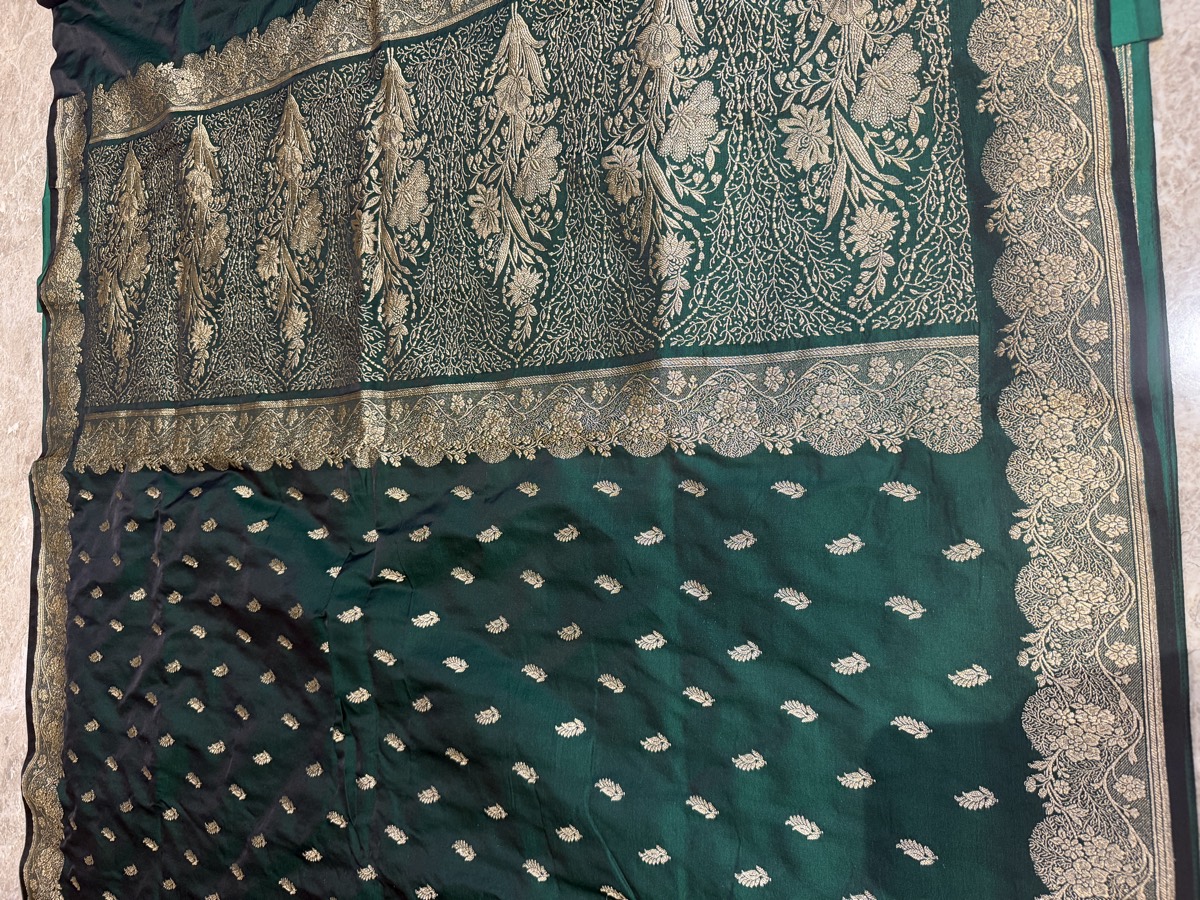 Emerald Green Vintage-Inspired Mushroo Silk Banarasi Saree — Banarasi, Mushroo Silk, Varanasi, Uttar Pradesh, view 5