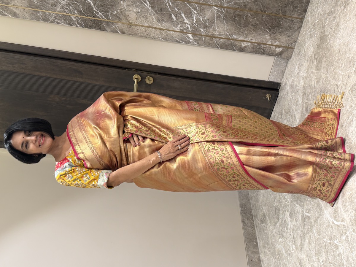 Gold Tissue Kanjeewaram Silk Saree — Reversible, Pure Zari — Kanjeewaram, Tissue Silk, Kanchipuram, Tamil Nadu, view 5