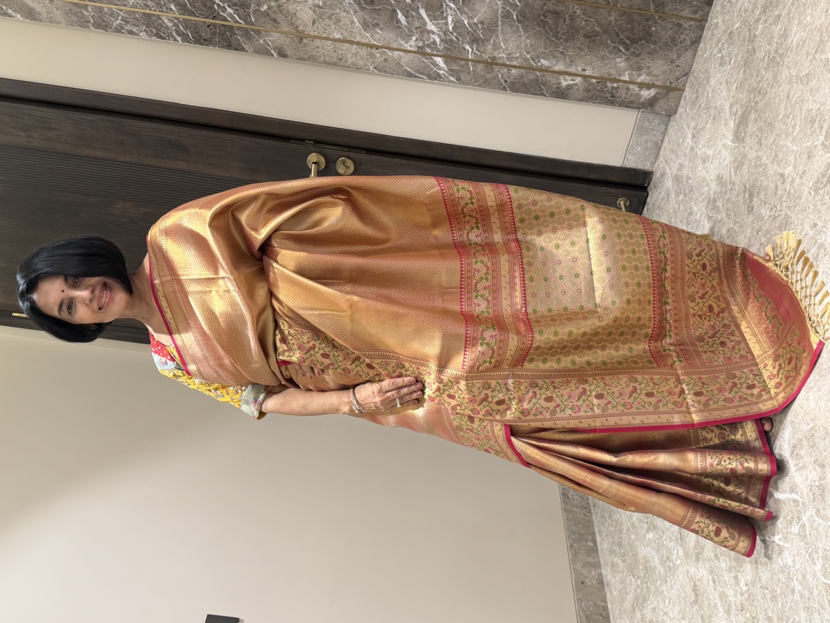 Gold Tissue Kanjeewaram Silk Saree — Reversible, Pure Zari — Kanjeewaram, Tissue Silk, Kanchipuram, Tamil Nadu, view 6