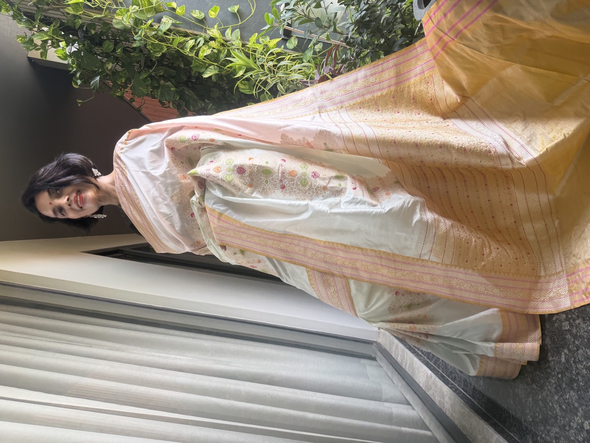 Ivory & Gold Kadwa Katan Silk Handloom Banarasi Saree — Banarasi, Katan Silk, Varanasi, Uttar Pradesh, view 2