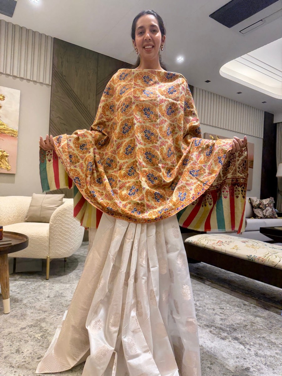 Handwoven Kani Shawl with Sozni Needlework — Kani, Pashmina, Kashmir, view 9