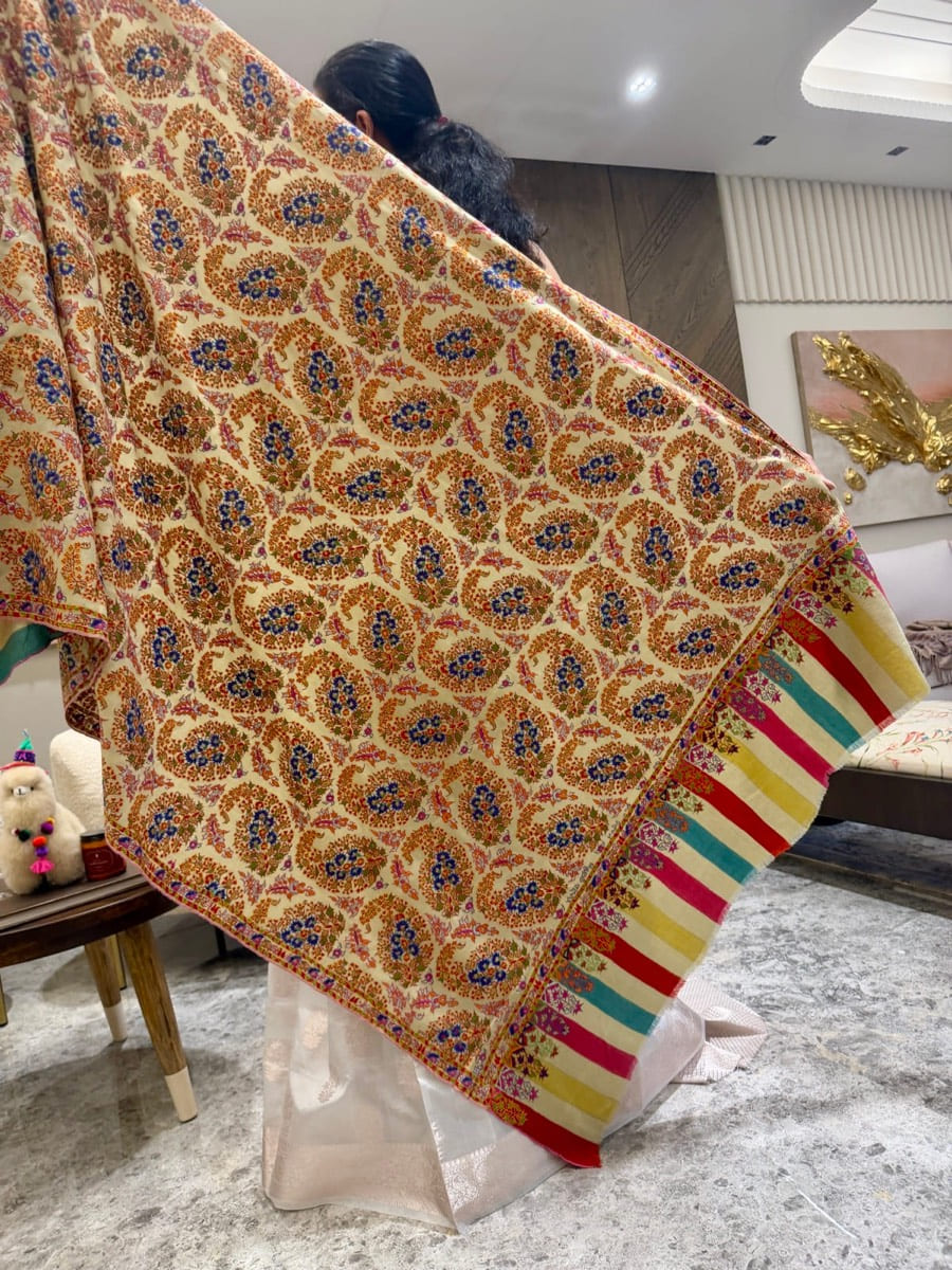 Handwoven Kani Shawl with Sozni Needlework — Kani, Pashmina, Kashmir, view 14
