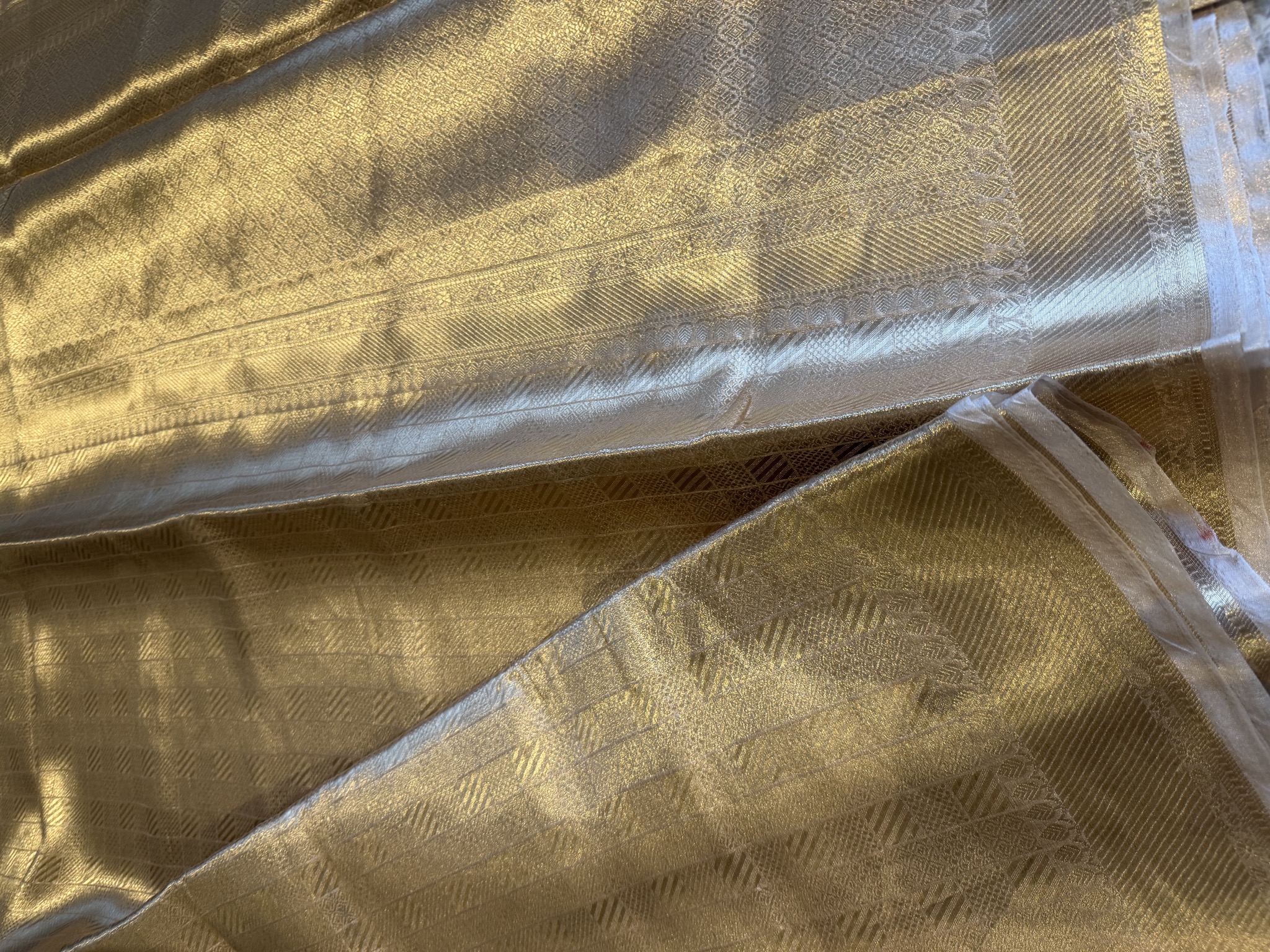 Tissue Silk Gold Kanjeewaram Saree — All-Over Zari Checkered Weave — Kanjeewaram, Silk Tissue, Kanchipuram, Tamil Nadu, view 10