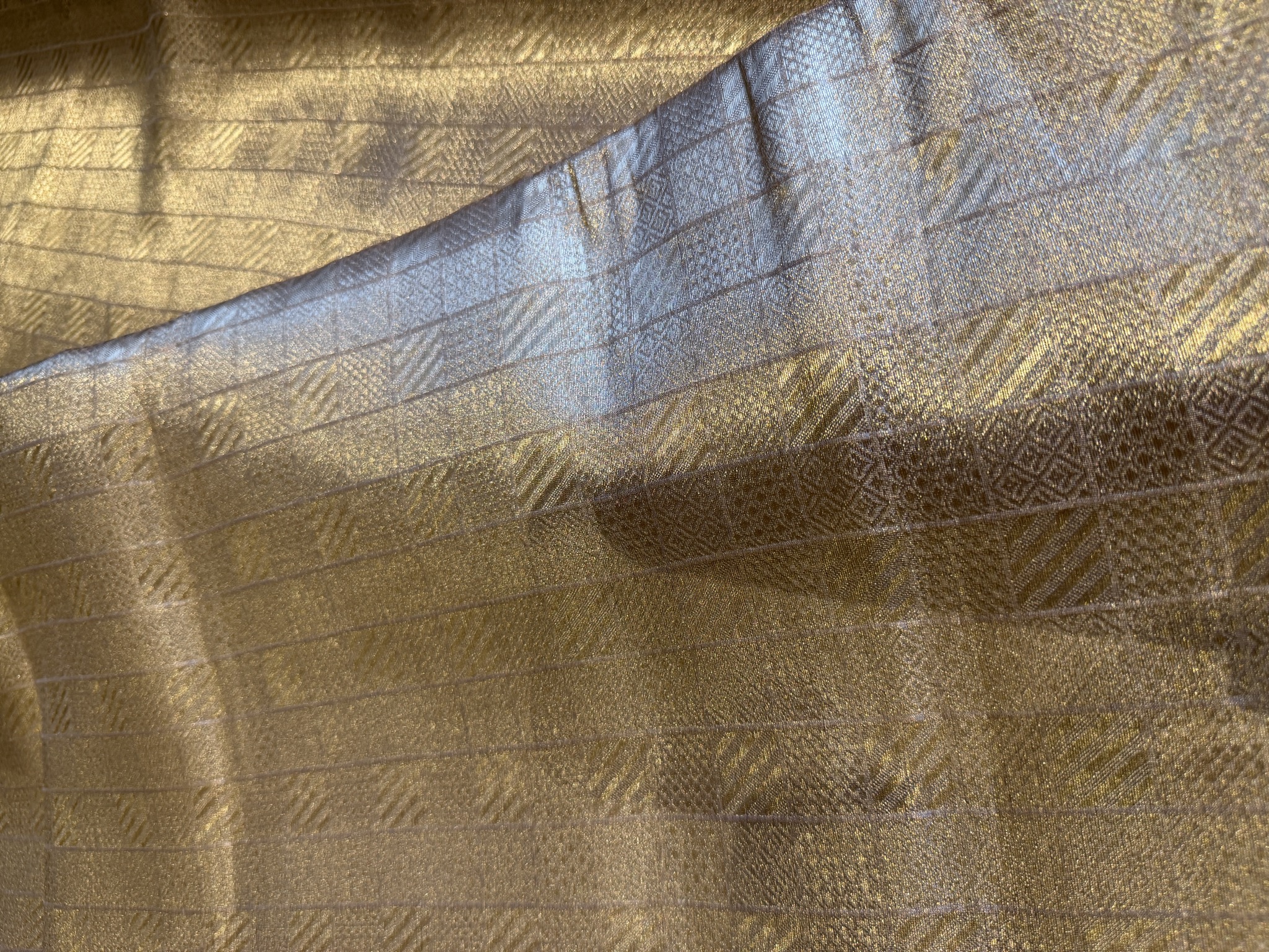 Tissue Silk Gold Kanjeewaram Saree — All-Over Zari Checkered Weave — Kanjeewaram, Silk Tissue, Kanchipuram, Tamil Nadu, view 12