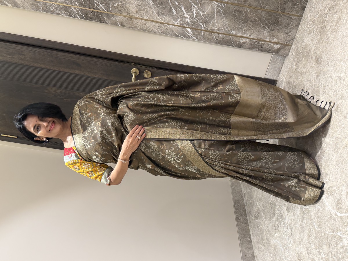 Olive Grey Twill Silk Tanchoi Banarasi Saree — Tree of Life — Banarasi, Twill Silk, Varanasi, Uttar Pradesh, view 5