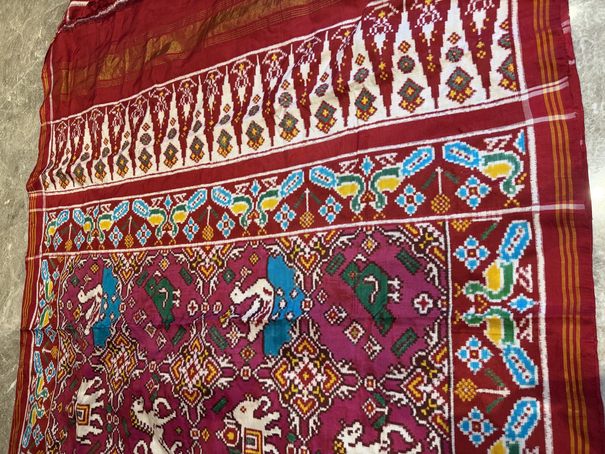 Double Ikat Patan Patola Silk Saree in Crimson & Magenta — Animal Bhat — Patan Patola, Pure Silk, Patan, Gujarat, view 6