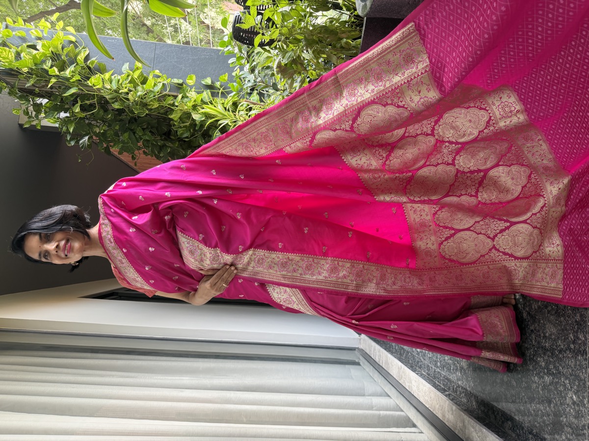 Rani Pink Vintage-Inspired Mushroo Silk Banarasi Saree — Banarasi, Mushroo Silk, Varanasi, Uttar Pradesh, view 5