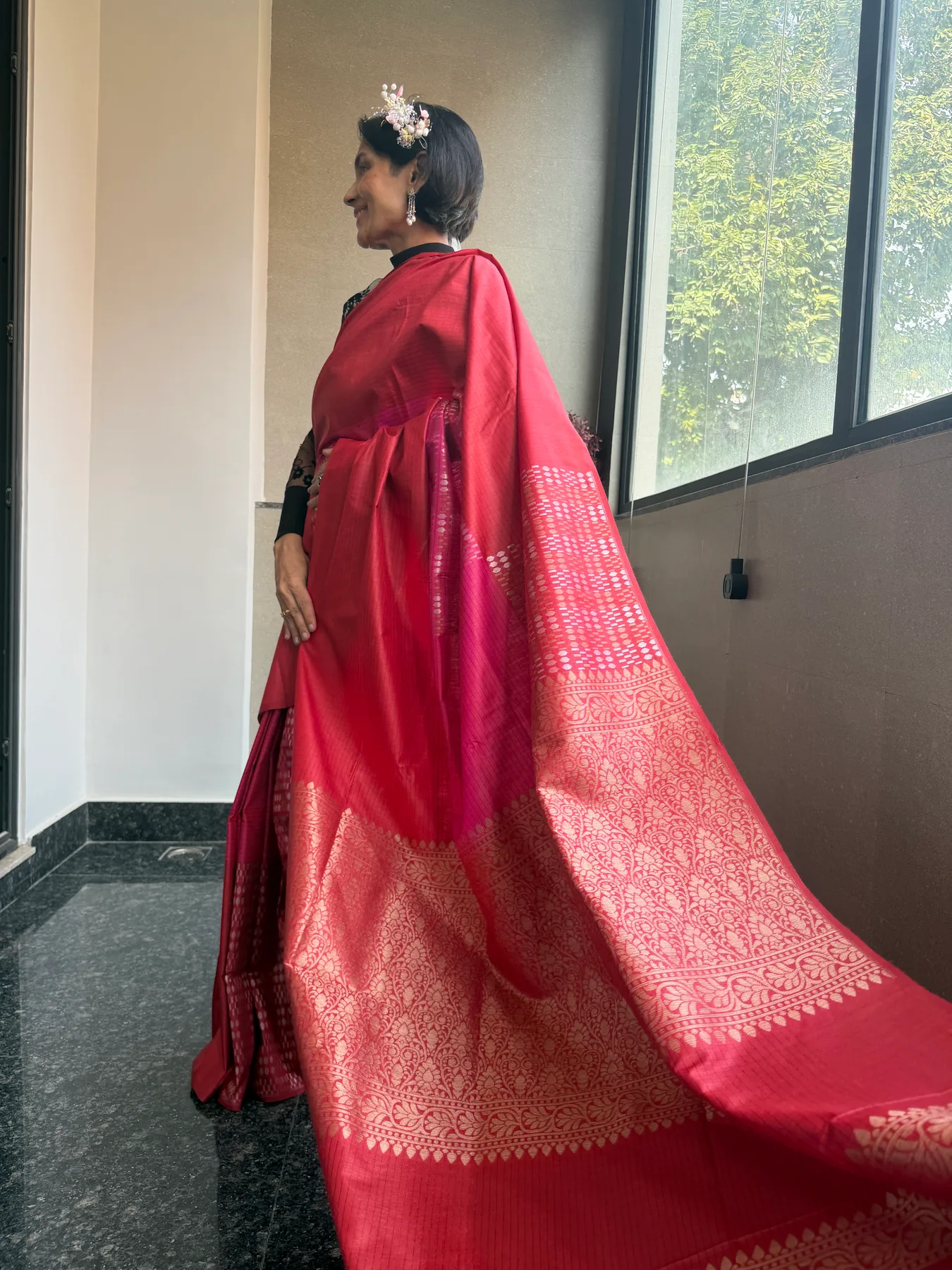 Red and Pink Munga Silk Sona Rupa Kaduwa Chaukdi Banarasi Saree — Banarasi, Munga Silk, view 7
