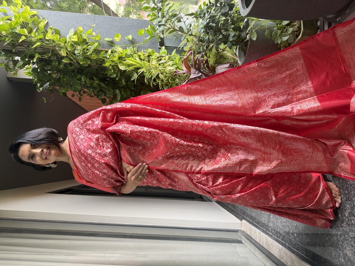 Red Silk Tanchoi Banarasi Saree with Vintage Paisley Pallu — Banarasi, Silk, Varanasi, Uttar Pradesh, view 2