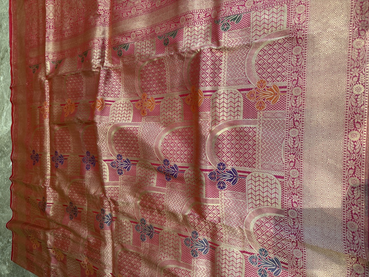 Rose Gold Silk Brocade Kimkhwab Kaduwa Meenakari Banarasi Saree — Banarasi, Silk Brocade Kimkhwab, Varanasi, Uttar Pradesh, view 8