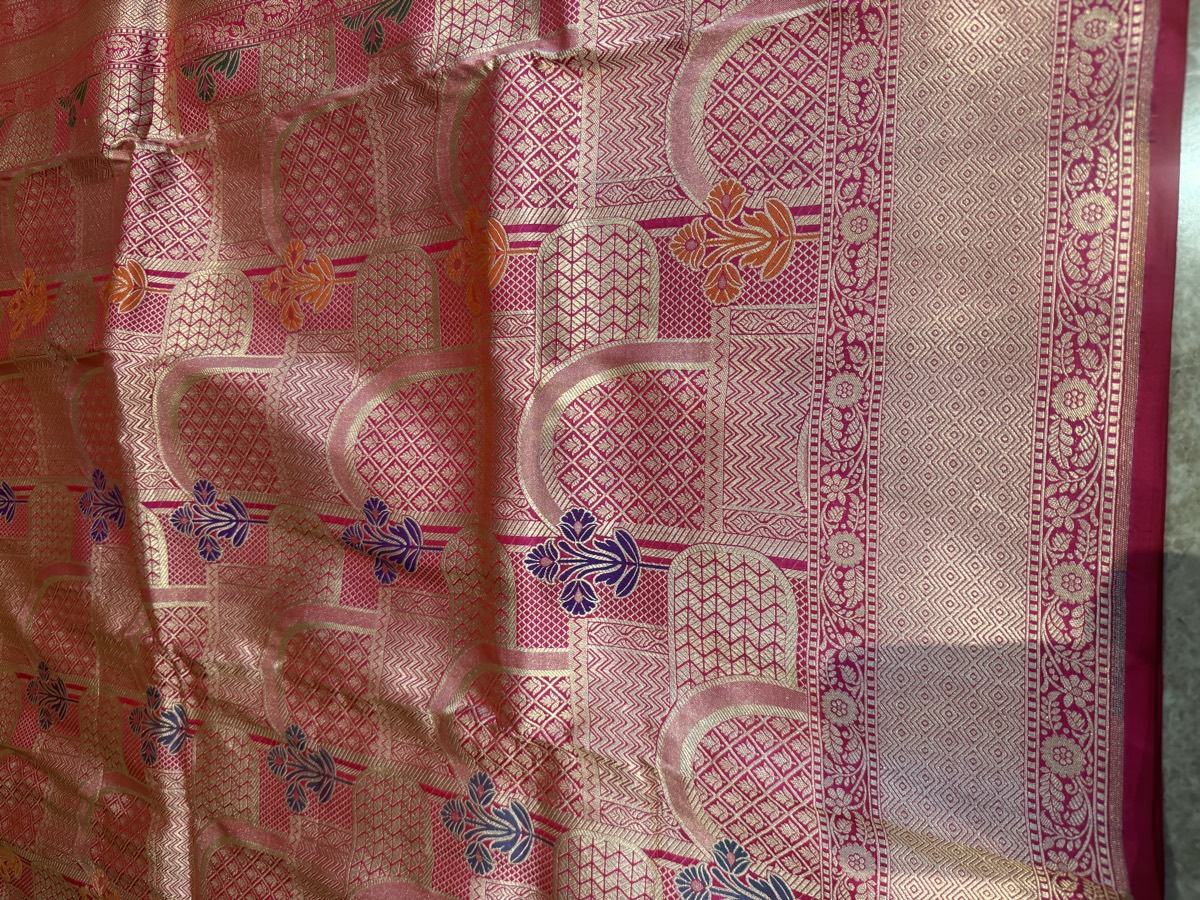 Rose Gold Silk Brocade Kimkhwab Kaduwa Meenakari Banarasi Saree — Banarasi, Silk Brocade Kimkhwab, Varanasi, Uttar Pradesh, view 9