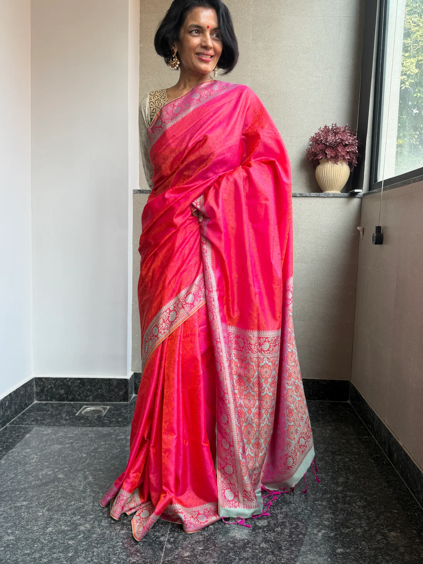 The Royal Himroo Resham Locked-Weave Saree — Himroo, Resham, view 2