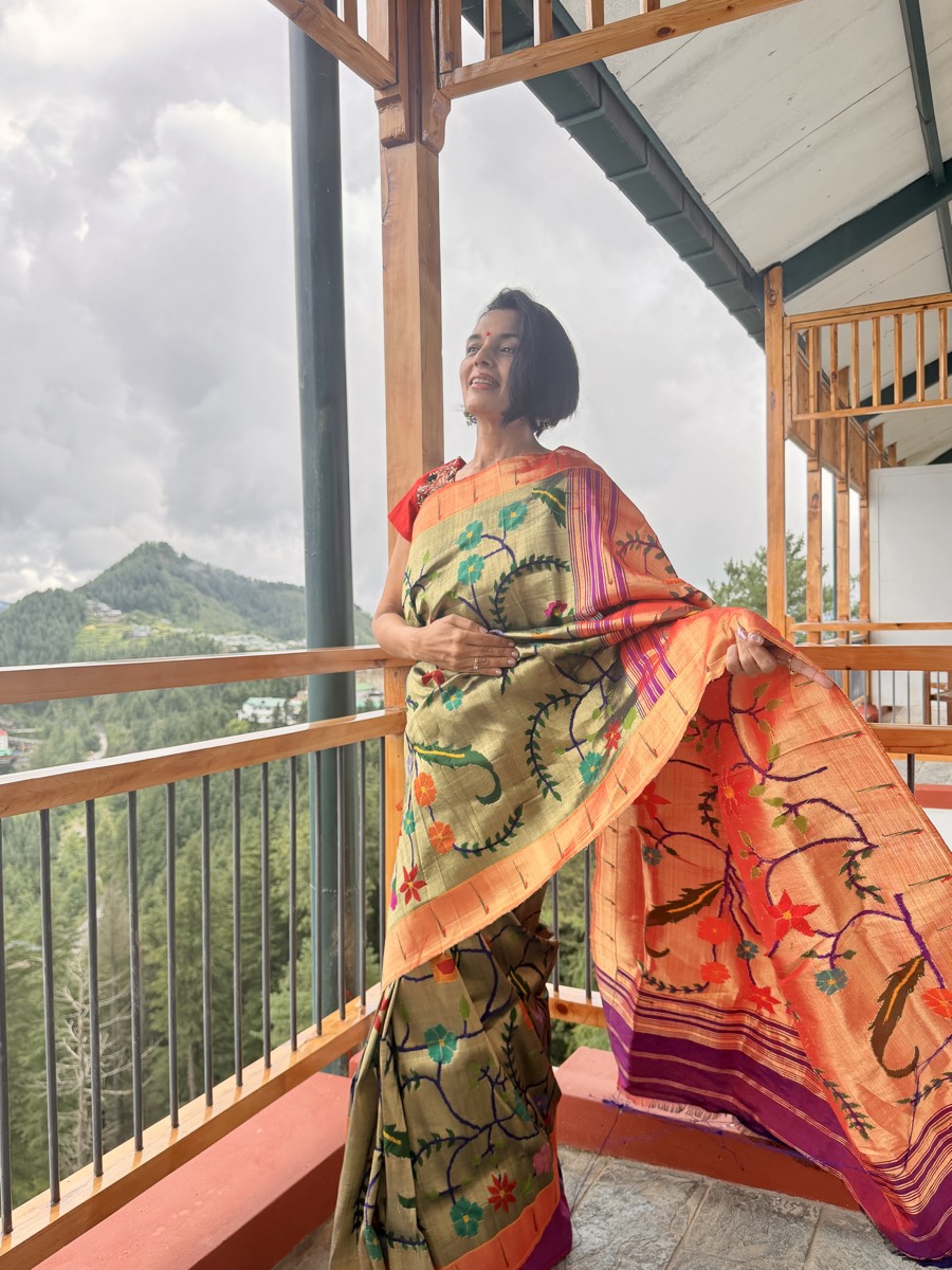 Greenish Gold Tissue Silk Jamdani Paithani Saree — Paithani, Tissue Silk, Yeola, Maharashtra, view 3