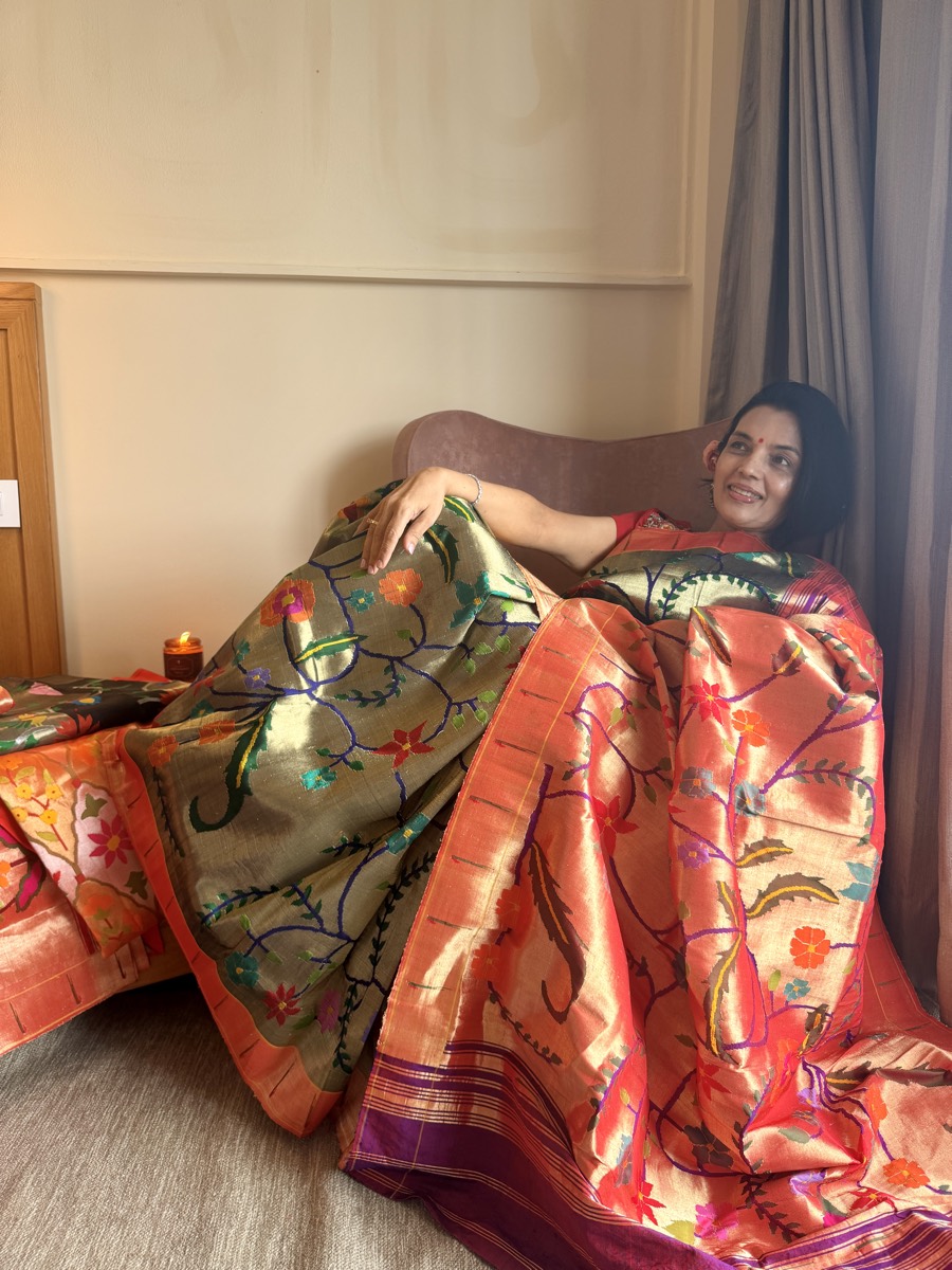 Greenish Gold Tissue Silk Jamdani Paithani Saree — Paithani, Tissue Silk, Yeola, Maharashtra, view 5