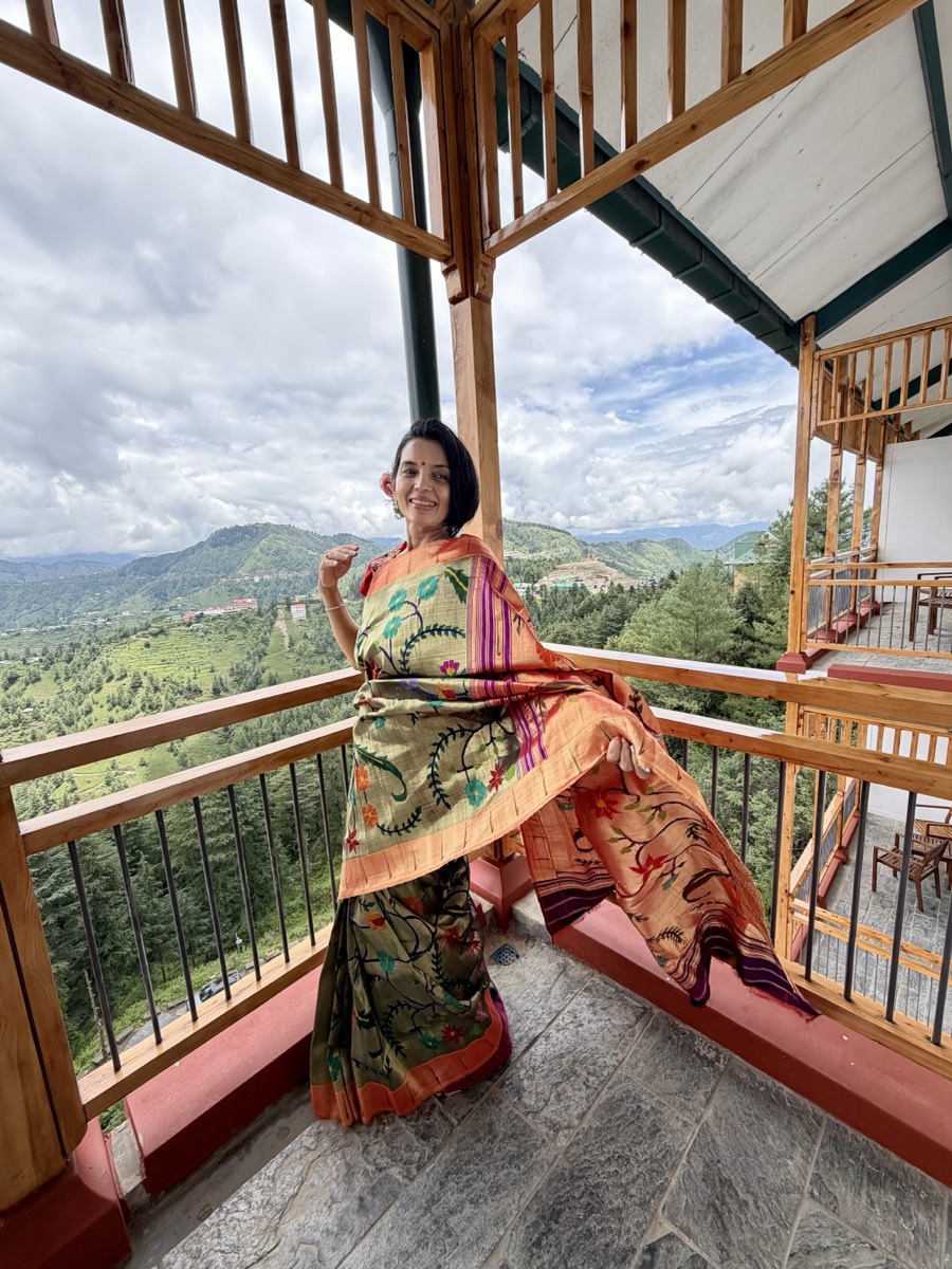 Greenish Gold Tissue Silk Jamdani Paithani Saree — Paithani, Tissue Silk, Yeola, Maharashtra, view 4