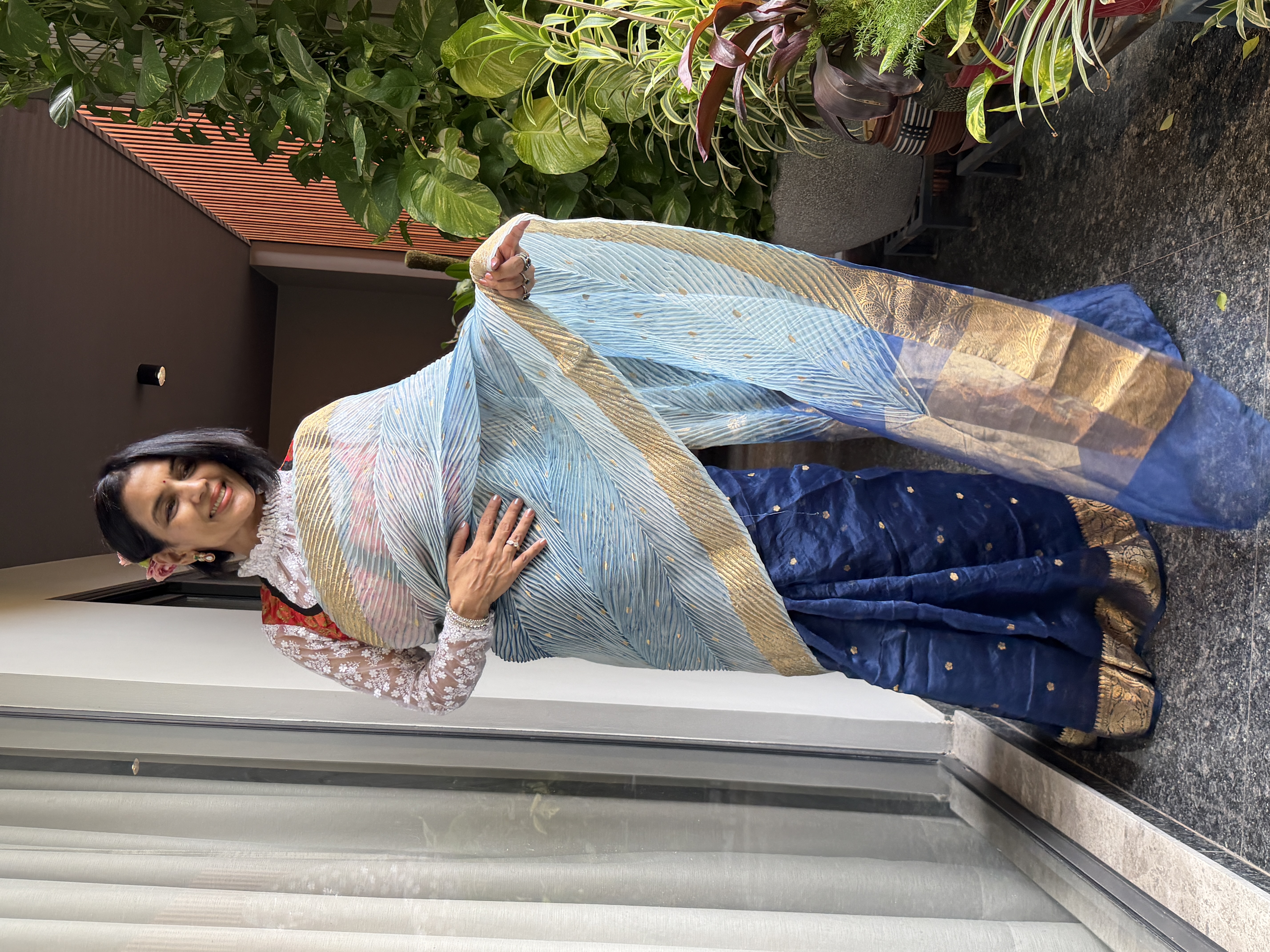 Half & Half Hand Tie-Dye Shibori Silk Banarasi Saree — Banarasi, Silk, Varanasi, Uttar Pradesh, view 2