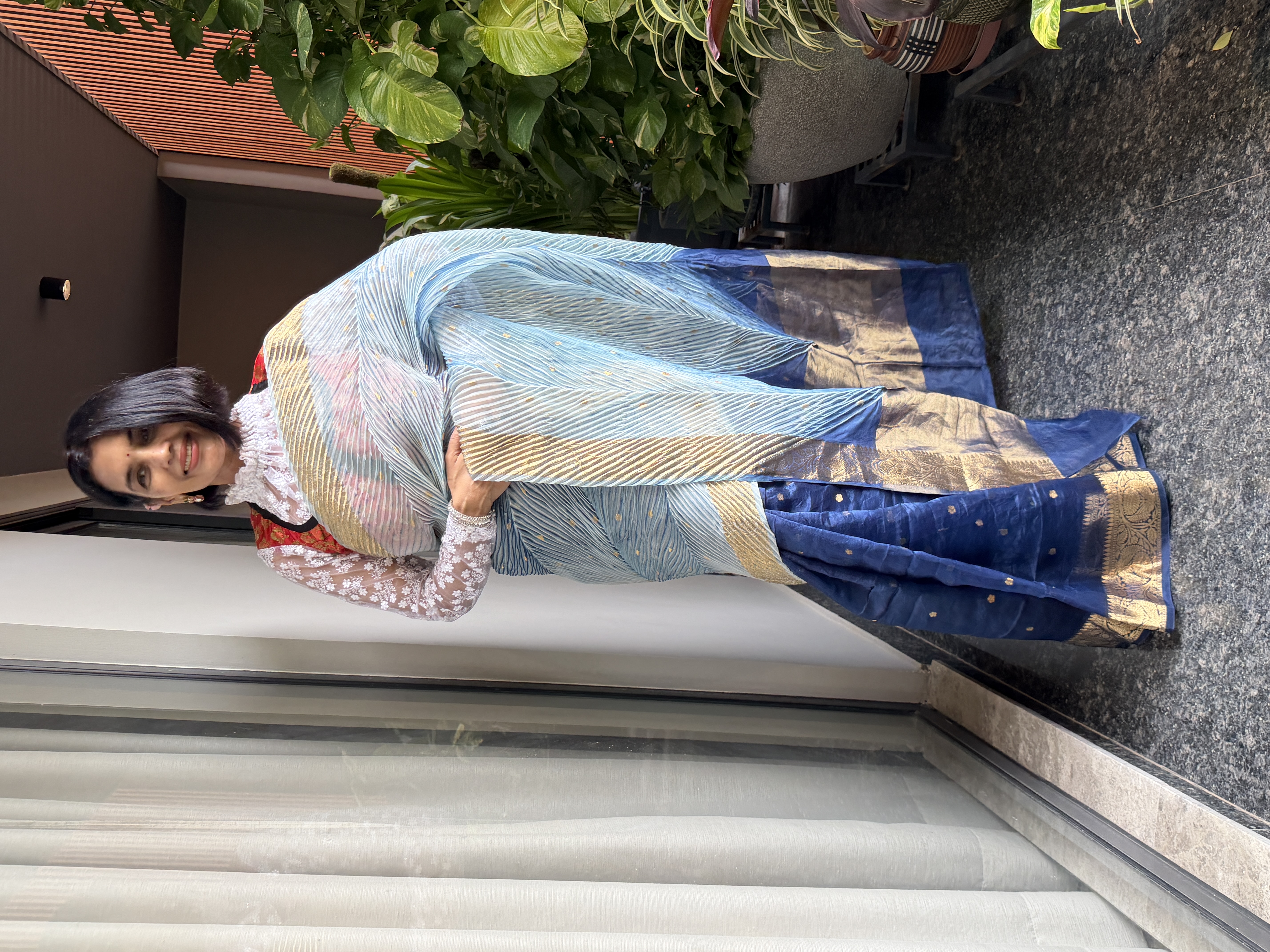 Half & Half Hand Tie-Dye Shibori Silk Banarasi Saree — Banarasi, Silk, Varanasi, Uttar Pradesh, view 4