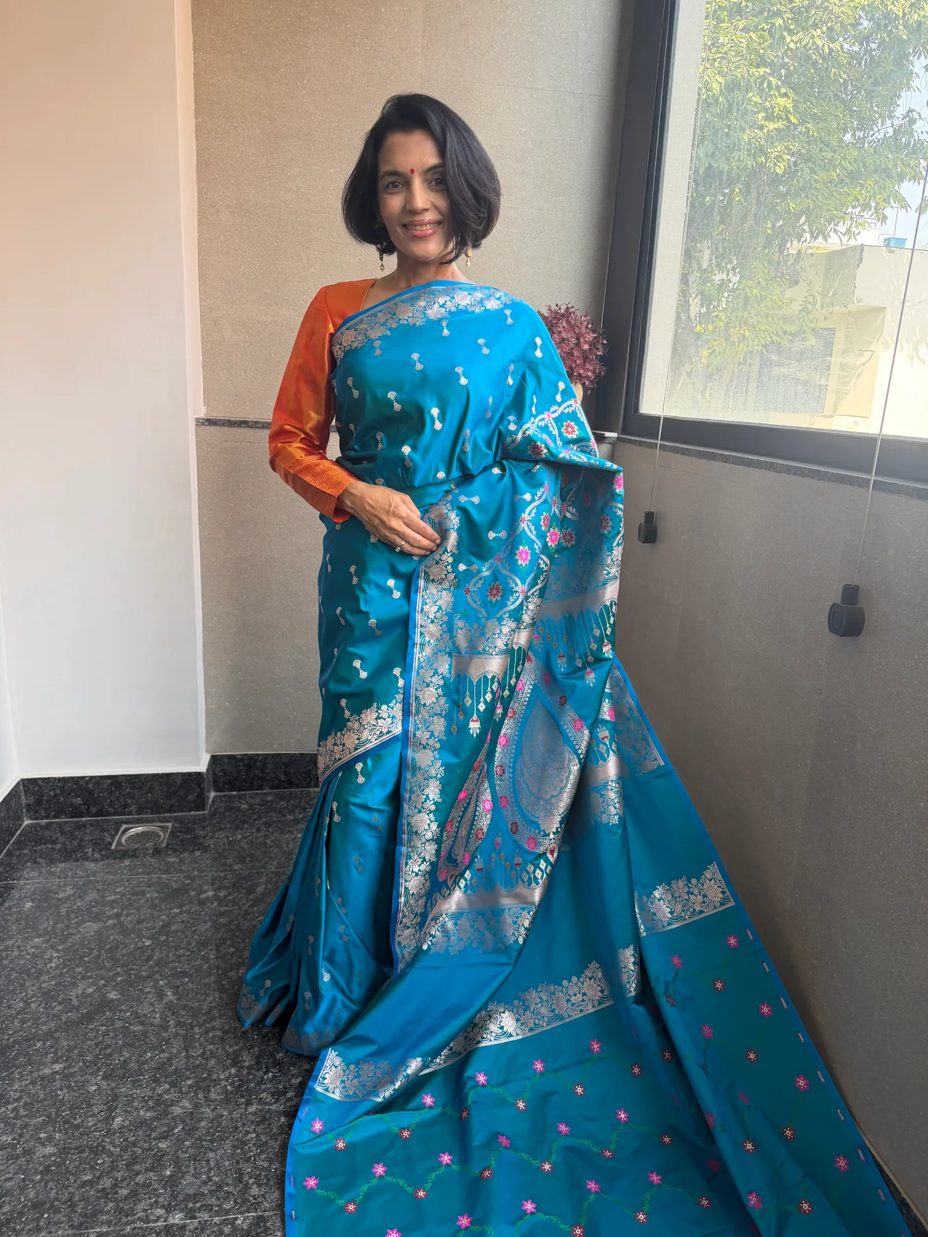 Teal Dual-Tone Mushroo Silk Grand Pallu Banarasi Saree with Silver-Tone Zari — Banarasi, Mushroo Silk